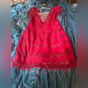 Designer red lace dress-lined-size 0-zippered back perfect condition